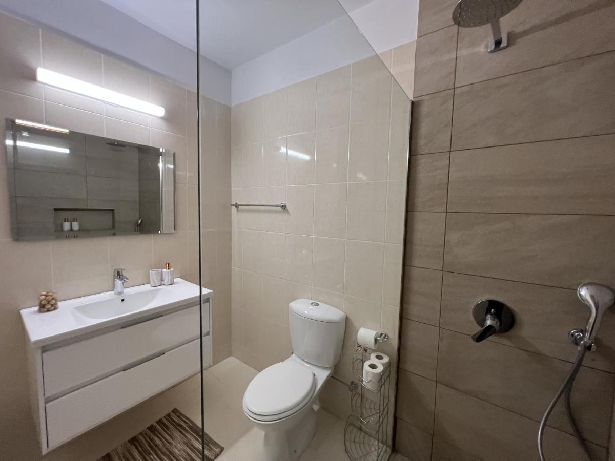 Royal-Seacrest Paphos-Center Vip Apartamento Exterior foto